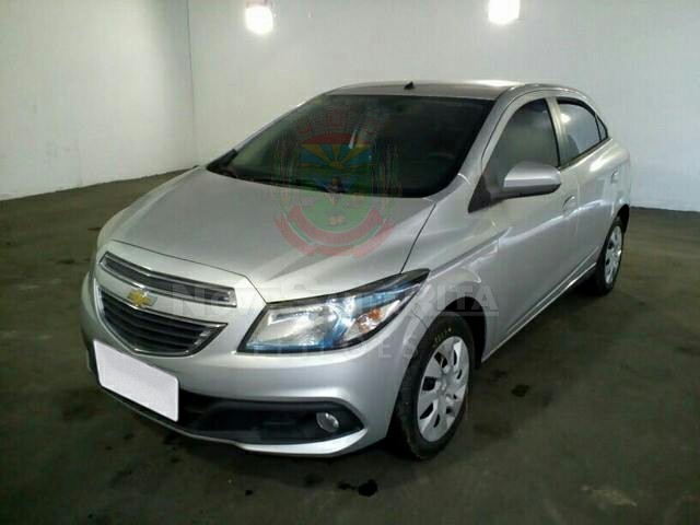 LOTE 008 - Chevrolet Onix 1.0 LT SPE/4 2015