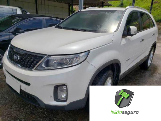  LOTE 003  KIA SORENTO 2015